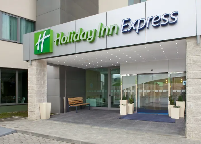 Holiday Inn Express Lisbon Airport By Ihg